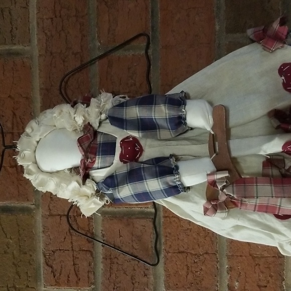 ANGEL W NO FACE & WIRE WINGS & HALO COTTON PLAID DRESS W APRON - Picture 6 of 6